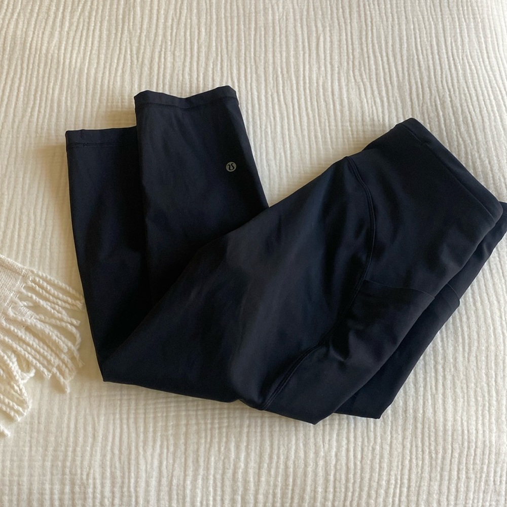 Like New Lululemon Black Crop Pants